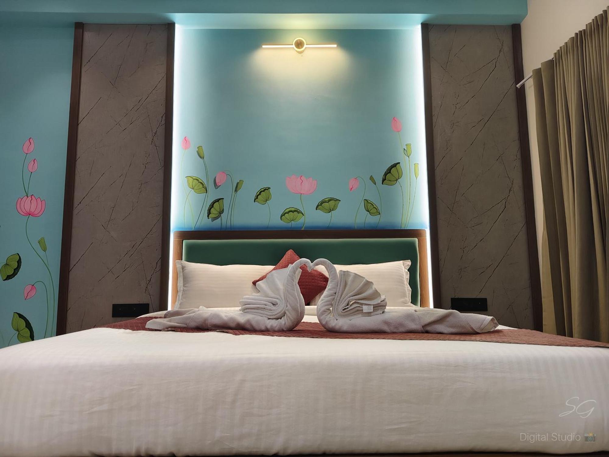 Shree Jalaram Resort Kodae Екстер'єр фото