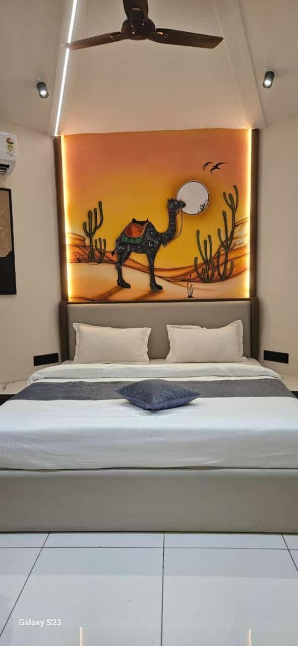 Shree Jalaram Resort Kodae Екстер'єр фото