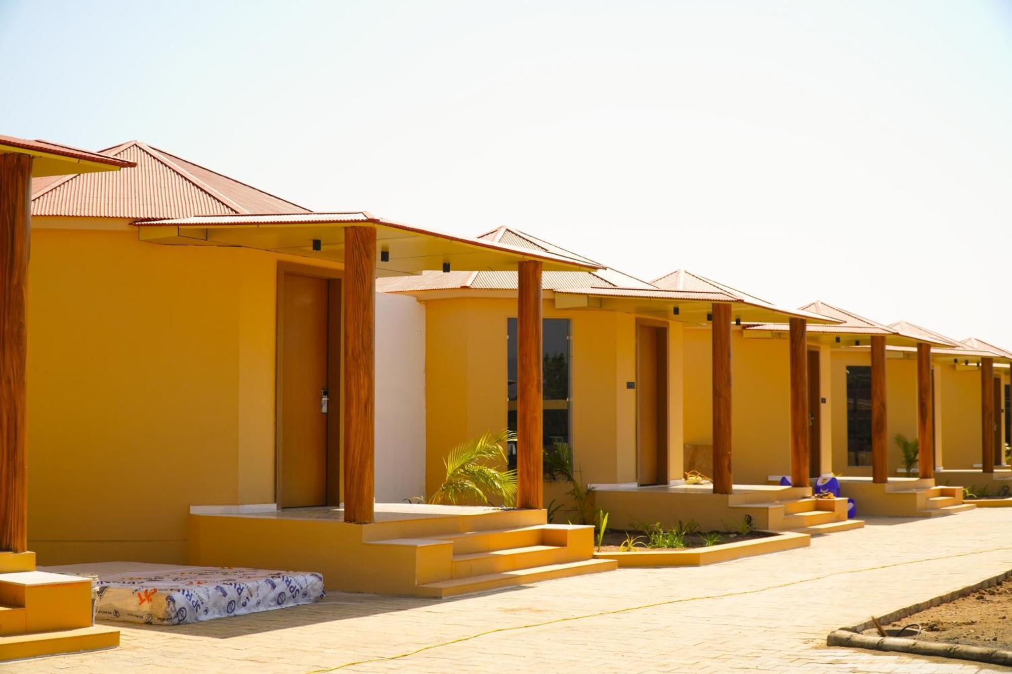 Shree Jalaram Resort Kodae Екстер'єр фото